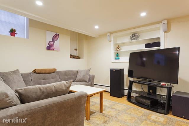 2 br, 1 bath - 75 Park St Apt A - 2 br, 1 bath  - 75 Park St Apt A
