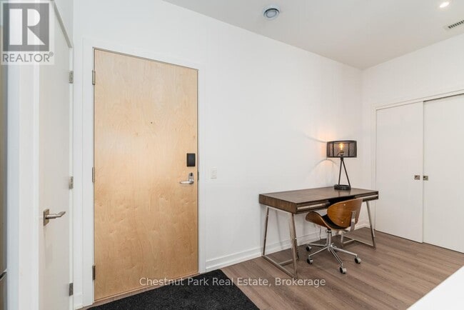 Building Photo - 120 Carrick Trail