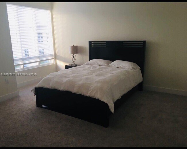 Foto del edificio - 10260 NW 63rd Terrace
