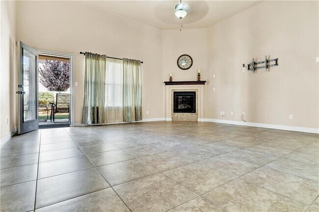 Foto del edificio - Sandstone Ranch Estates El Paso 3 Bed Refrig A/C!