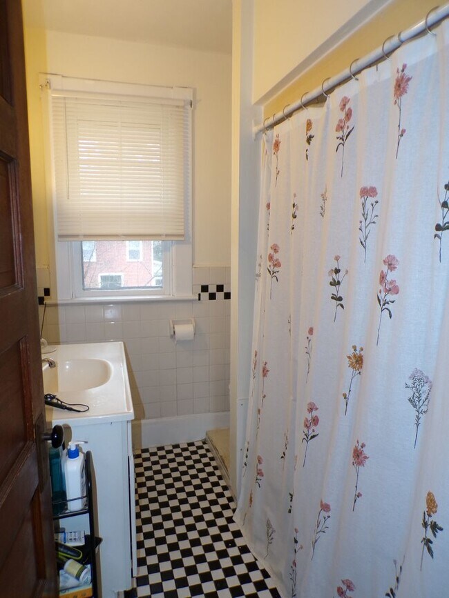 Foto del edificio - 19 Oak St