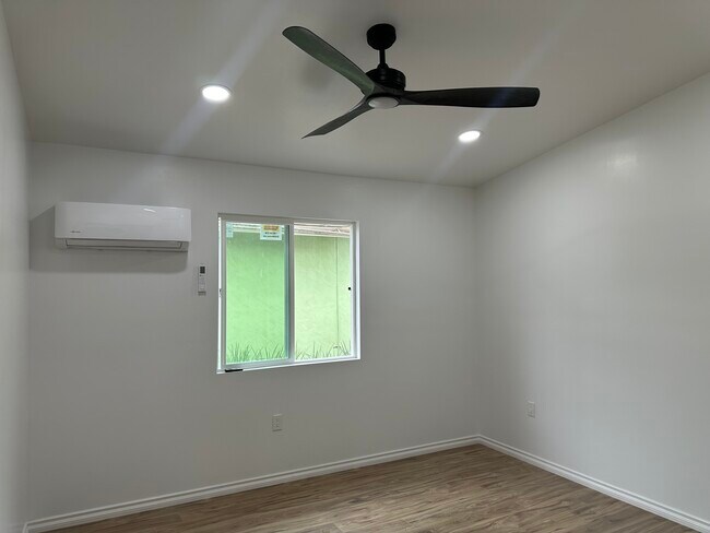 Building Photo - 4251 Governor Dr