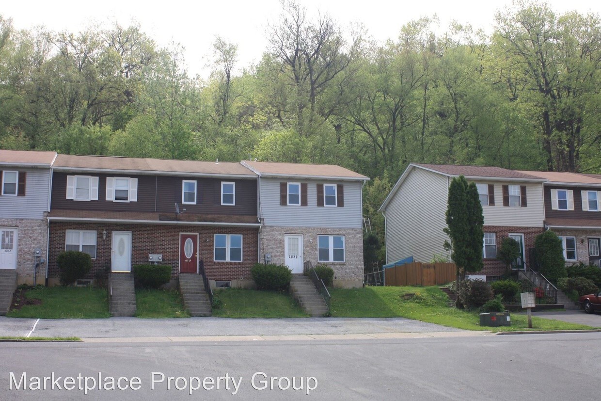 Foto principal - 3 br, 1.5 bath House - 2838 Rhonda Lane