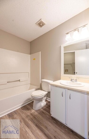 Building Photo - 724 Timber Ridge Trail