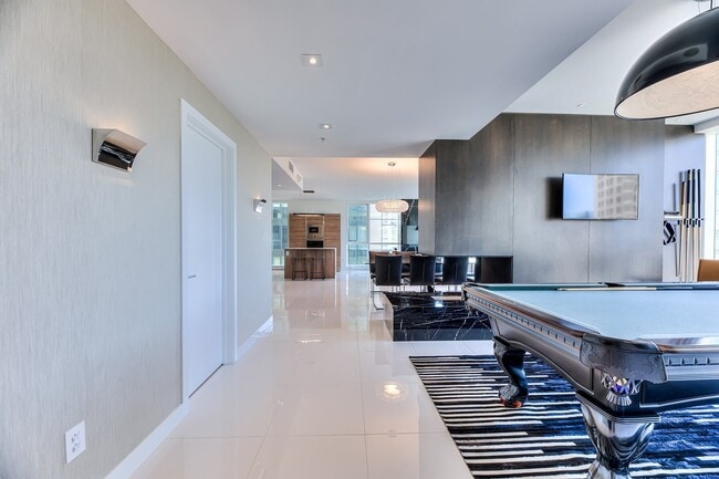 Photo du bâtiment - 1300 Boul. René-Lévesque O