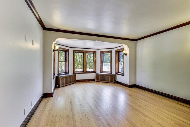 Building Photo - 1814 Wesley Ave