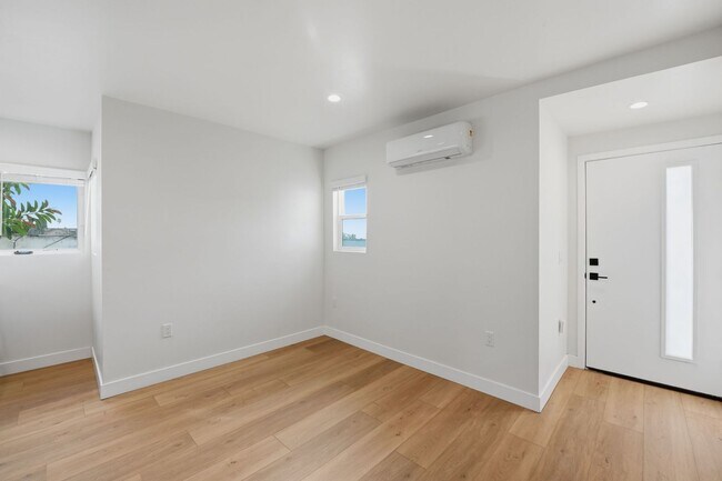 Foto del edificio - 2735 Broadway-3