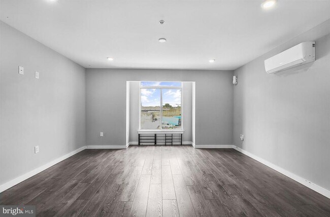 Foto del edificio - 1447 N 8th St