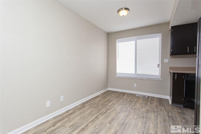Building Photo - 315 Crampton St