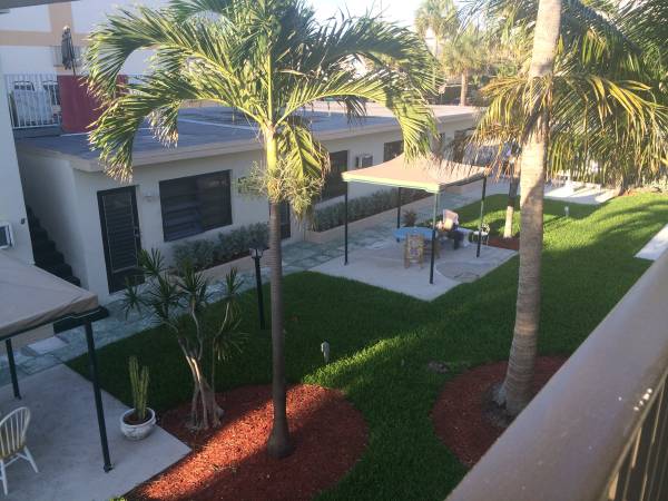 Building Photo - Sea Lord Apartments