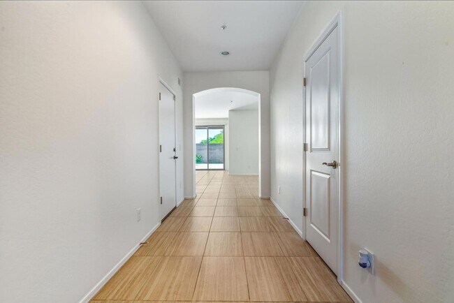 Foto del edificio - 9233 W Dreyfus Dr