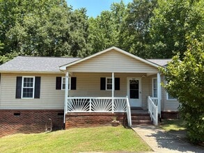 Building Photo - 1680 Plyler Lake Rd