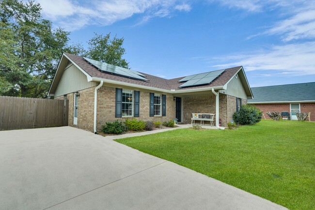 Foto del edificio - Charming 3-bedroom, 2-Bath Home on a Quiet Cul-de-Sac in Hinesville