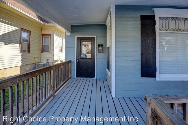 Building Photo - 3 br, 2 bath House - 2416 Jules