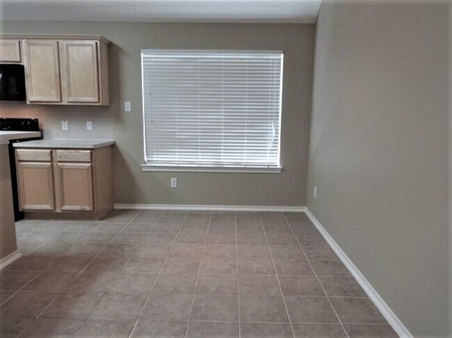 Building Photo - 6727 Atasca Creek Dr