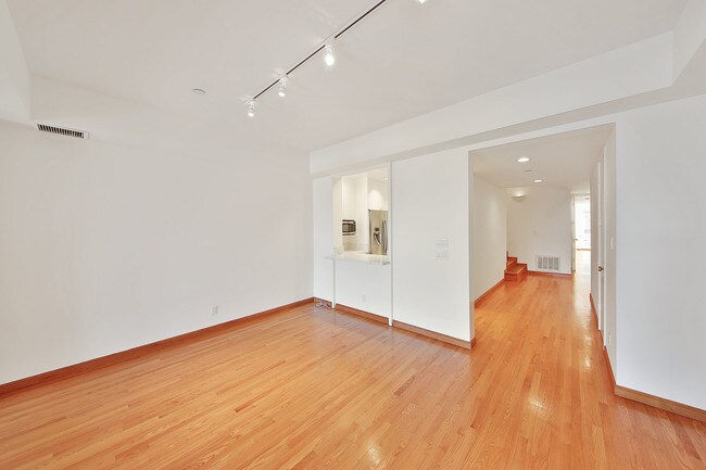 Foto del edificio - 2040 Broadway