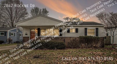 Building Photo - 2842 Rockne Dr