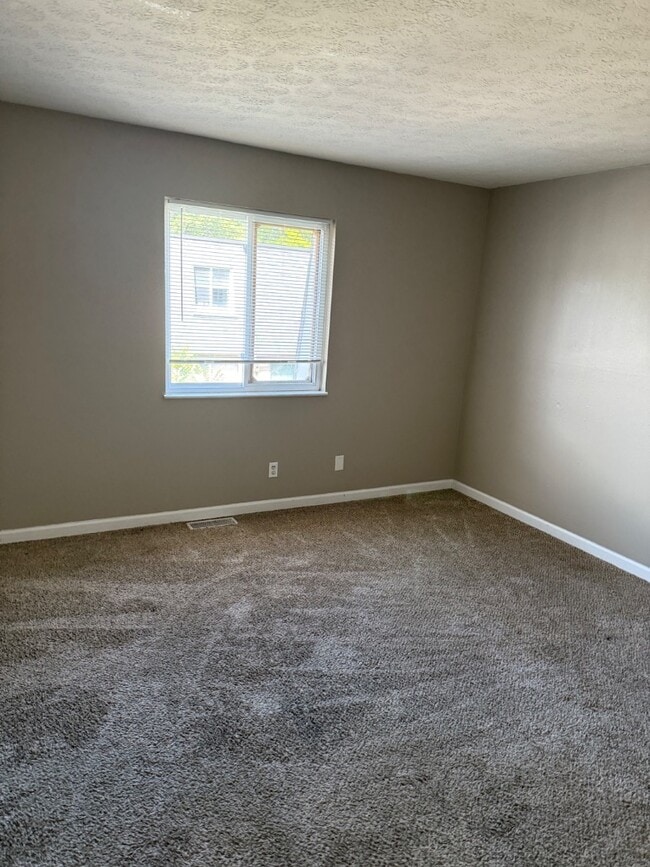 Foto del edificio - 11 W Perry St