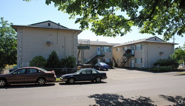 Building Photo - 2bed/2bath, W/D in unit, garage, and all dogs welcome!