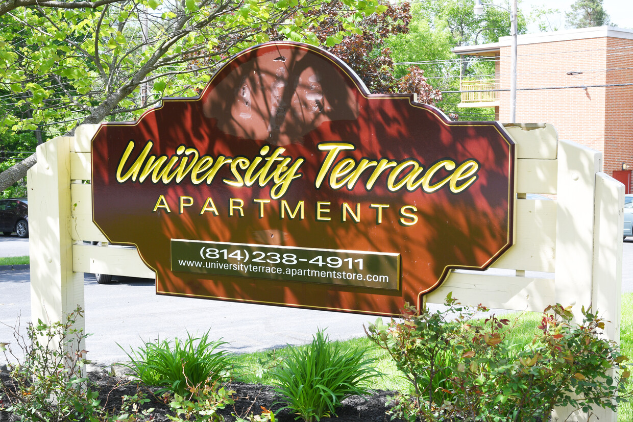 Foto principal - University Terrace Apartments