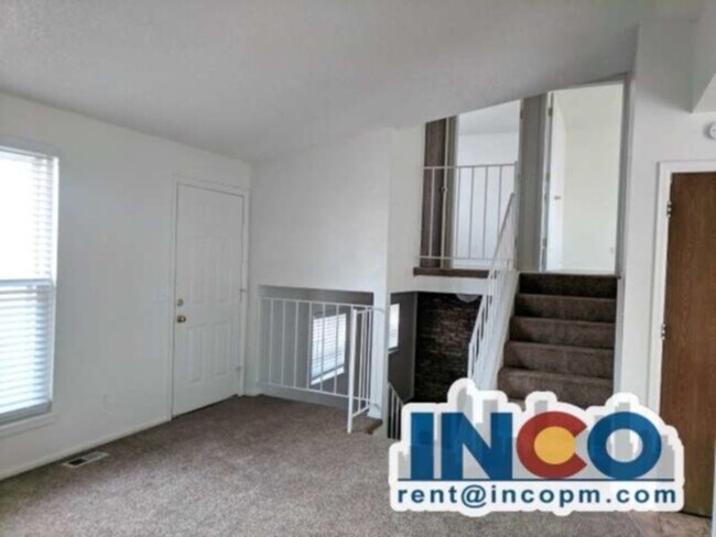 Foto del edificio - 4279 Freeport Way