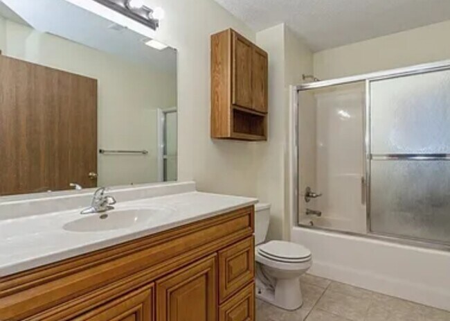 Building Photo - 633 Kimberlite St