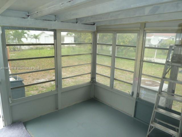 Foto del edificio - 2611 Johnson St