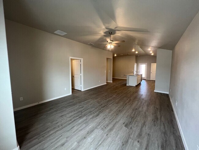 Building Photo - 3 Bedroom In Frenship ISD!