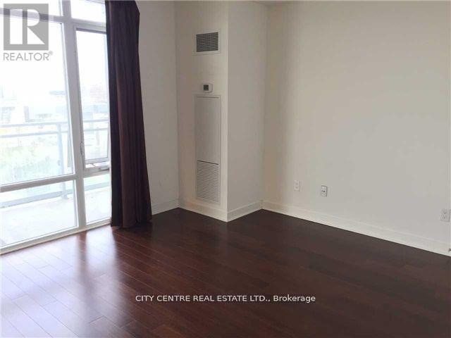 Building Photo - 360 Square One Dr