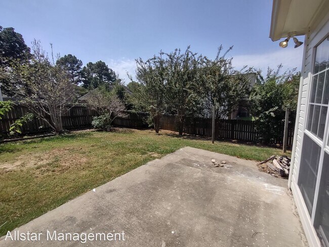 Foto del edificio - 4 br, 2.5 bath House - 411 Apple Blossom Cove