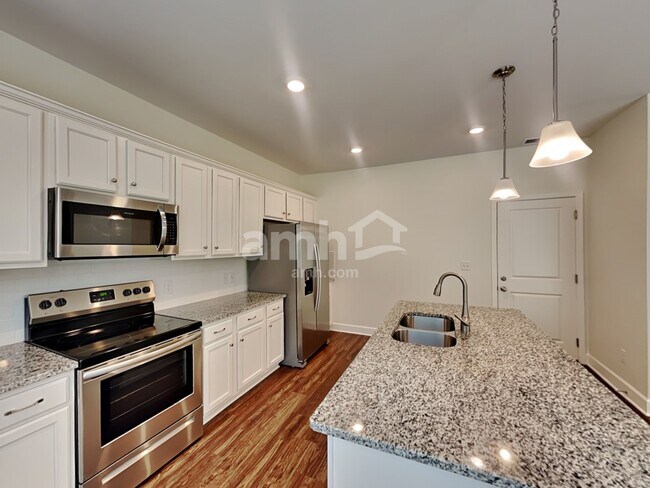 Foto del edificio - 5822 Zurich Rd