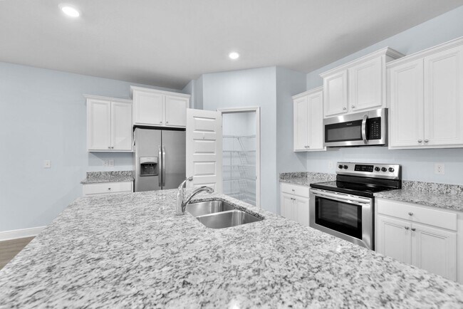 Building Photo - Beautiful Hawks Landing 4/2 Available June...