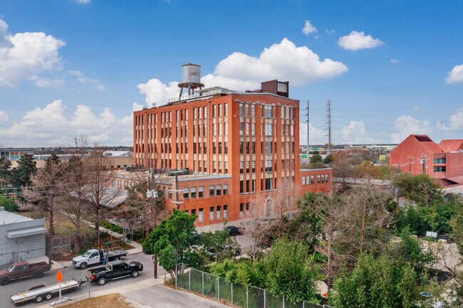 Foto del edificio - Campstreet Loft Residences