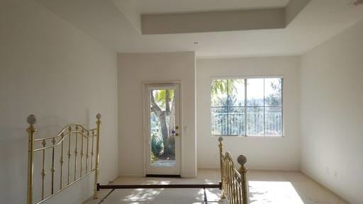 Building Photo - 2941 Avenida Valera