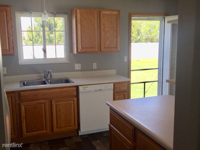 Foto principal - 2757 Porter Ridge Rd