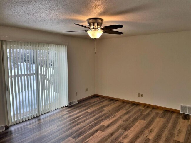 Foto del edificio - 318 Ryan St