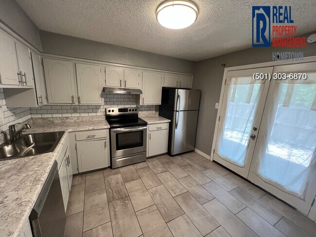 Building Photo - 5712 Sorenson St