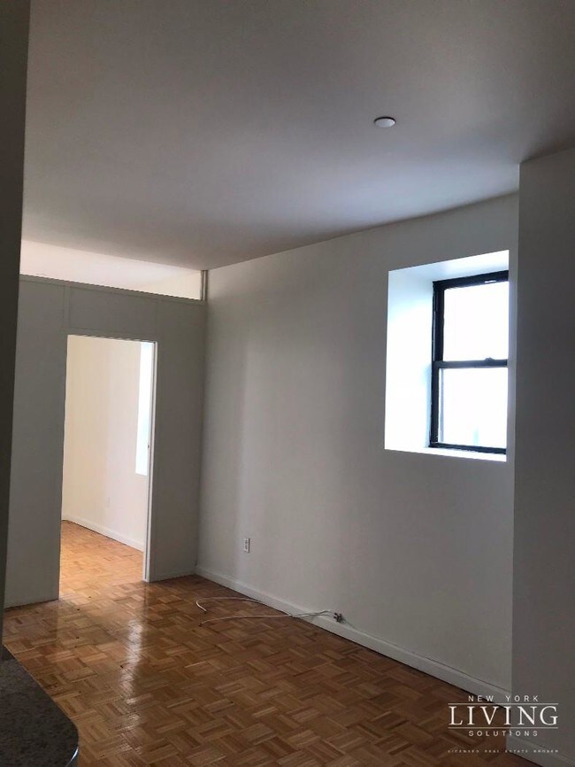 Building Photo - 15 Park Row