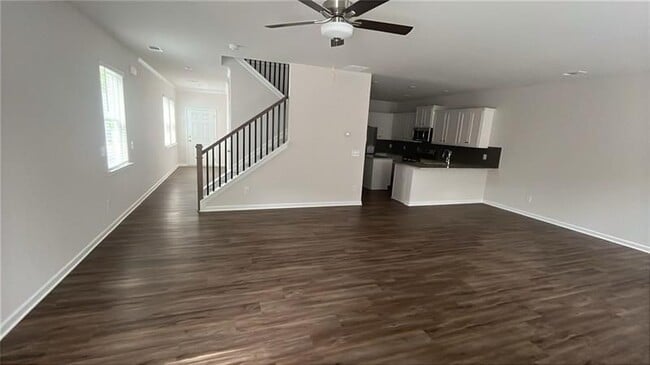 Building Photo - 105 Berry Dr