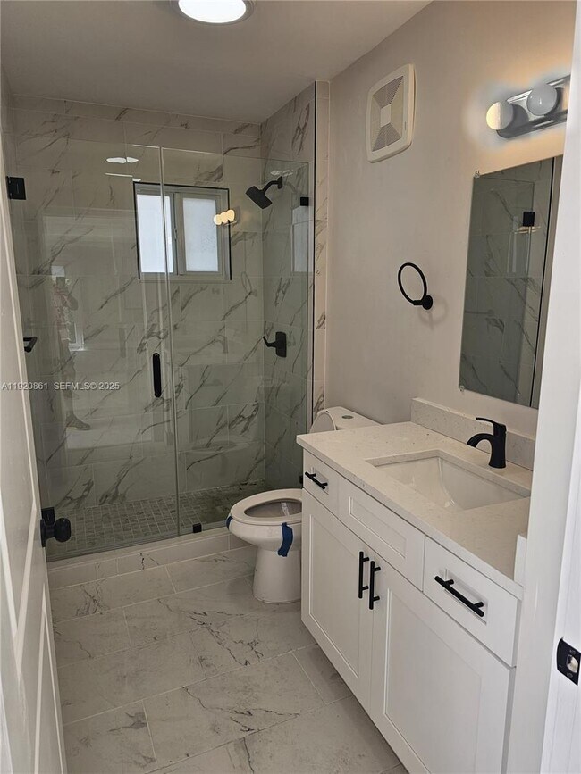 Foto del edificio - 1361 NW 29th Terrace