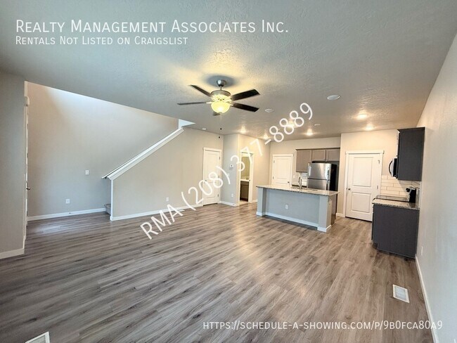 Foto del edificio - 388 N Traquair Ln