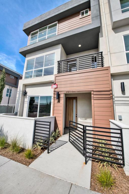 Photo - 26 Newtrust Way Townhome