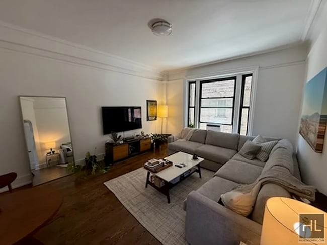 Building Photo - WEST 72 STREET