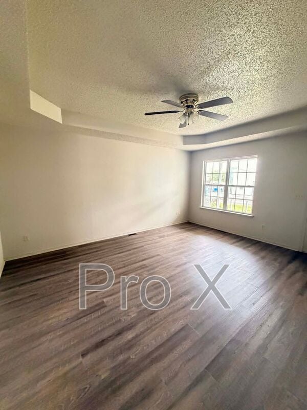 Foto del edificio - 613 S Brownell Ave