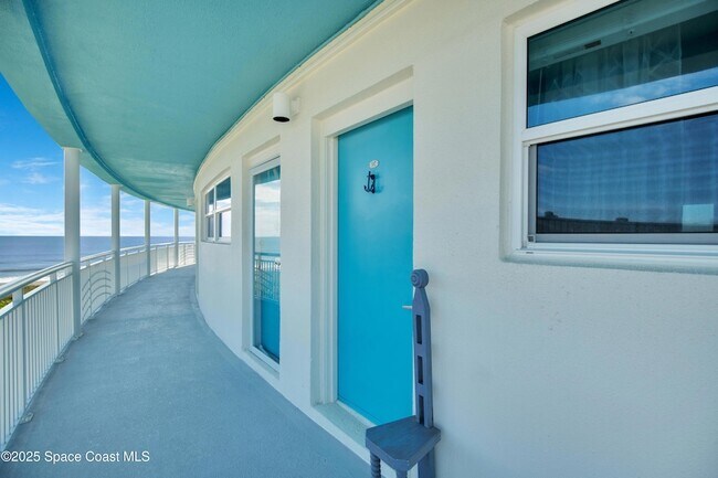 Foto del edificio - 4000 Ocean Beach Blvd