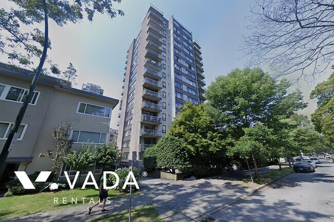 Photo du bâtiment - Barclay House 1 Bed Apartment Rental 206-1...