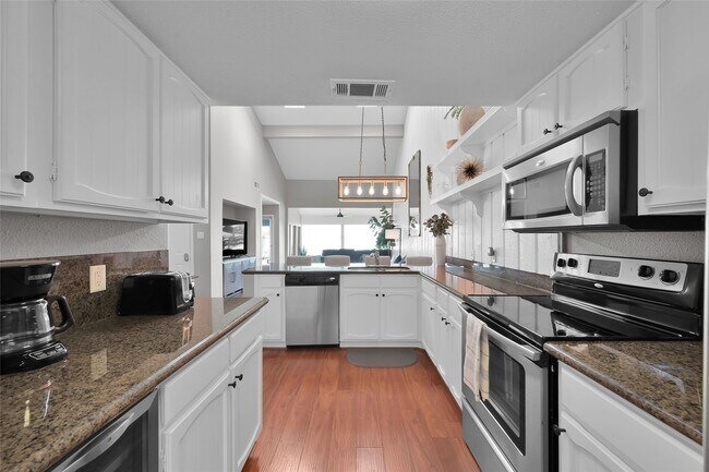 Foto del edificio - 39 Lakeview Village