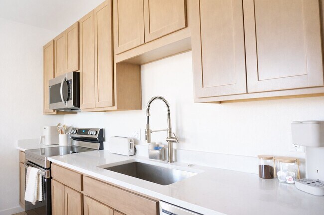 Foto del edificio - 1650 Sheridan Blvd