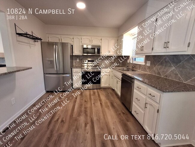 Building Photo - 10824 N Campbell St