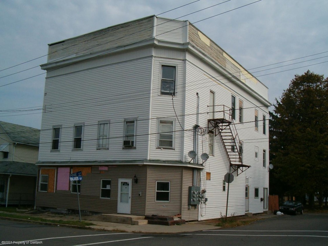 Primary Photo - 200 Pine St